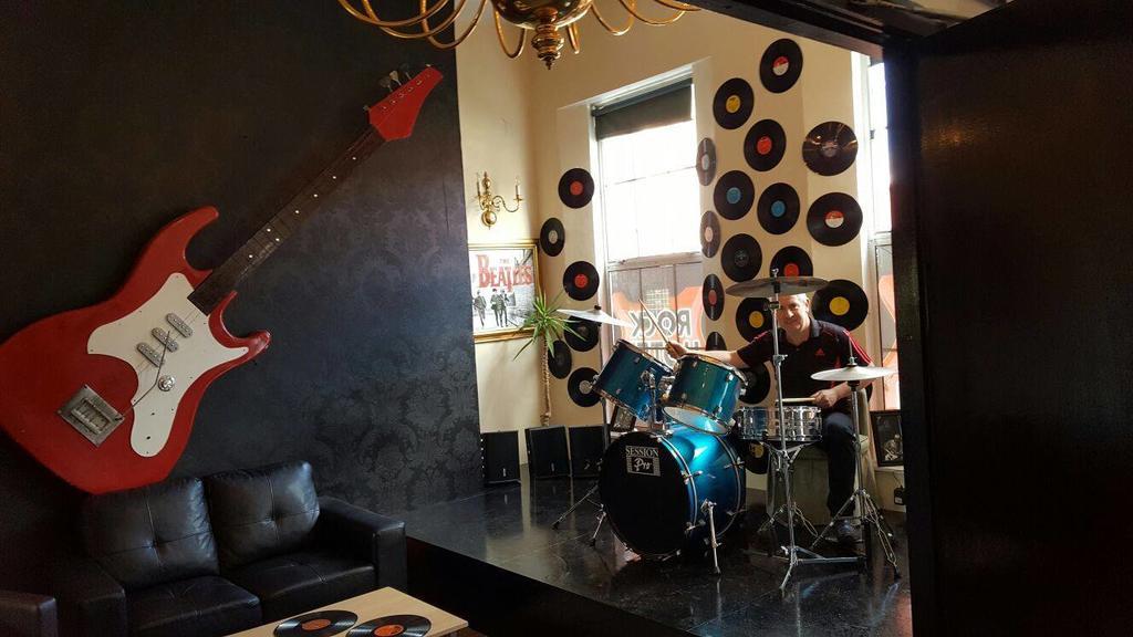 Rock Hotel Dublin Exterior foto